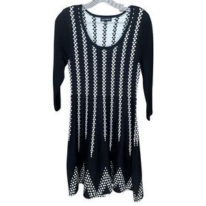 Long Sleeve Sweater Dress Flare Black & White Size Medium